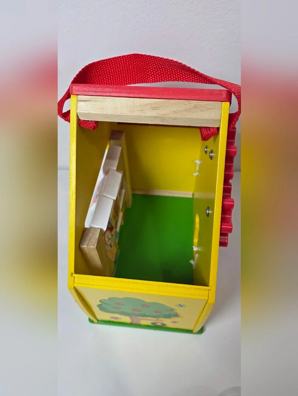 Melissa & Doug Blues Clues & You! Wooden Take Along House